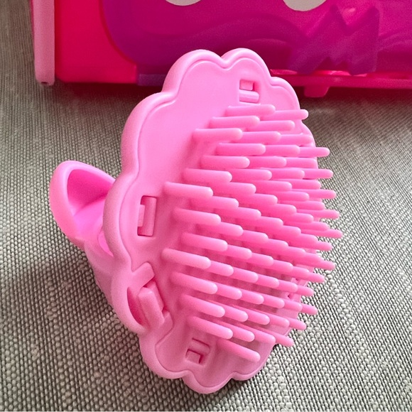 Disney Minnie's Happy Helpers Pet Carrier with Puppy & accessories Set Pink - Picture 7 of 13